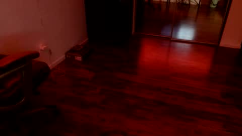 Money online show from February 6, 11:13 am