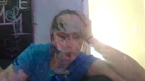 Snapshot of officialstormix chatting on April 11, 12:31 pm officialstormix online show from April 11, 12:31 pm