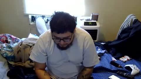 Snapshot of oflores77 chatting on October 24, 1:51 pm oscar flores online show from October 24, 1:51 pm