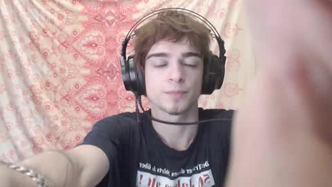 Felix online show from October 27, 7:51 pm