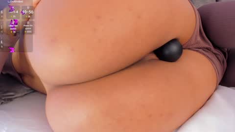 Holly online show from February 4, 11:16 pm