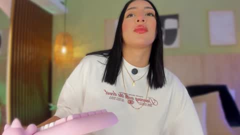 Holly online show from November 16, 11:27 am