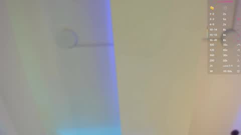 Holly online show from April 8, 11:32 am