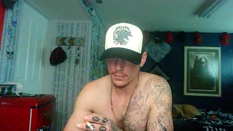 who dares  toss me some  tips lets have fun online show from October 28, 3:36 pm