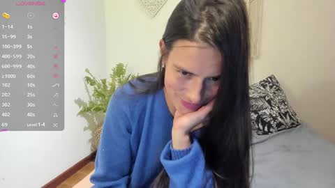 ohanna_ online show from January 11, 6:45 am