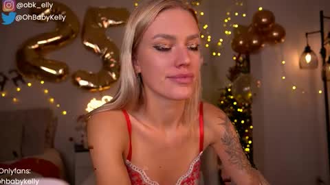 Snapshot of ohbabykelly chatting on December 29, 3:44 am Kelly online show from December 29, 3:44 am