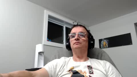 ohbitt online show from October 4, 3:48 am