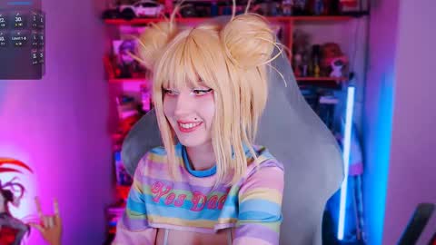 Clementine  Clem  online show from February 21, 9:02 am