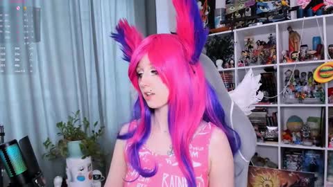 Clementine  Clem  online show from February 17, 9:50 am