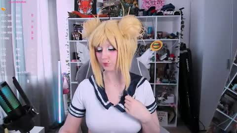 Clementine  Clem  online show from February 25, 10:03 am