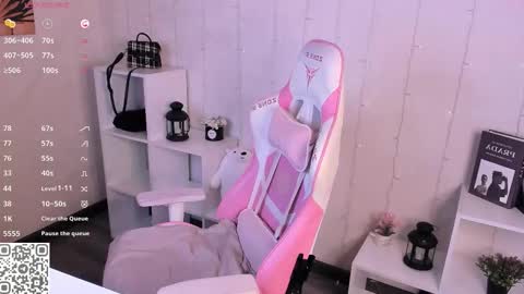 KAYA. online Tu We Th Fr Sa 0100AM - 0800AM Time zone of Germany Munich online show from March 10, 12:04 am