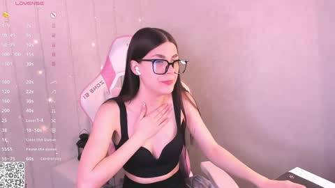 KAYA. online Tu We Th Fr Sa 0100AM - 0800AM Time zone of Germany Munich online show from April 10, 2:06 am