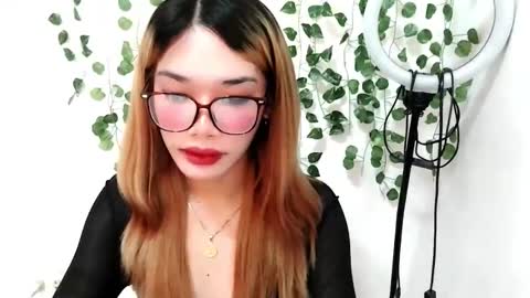 Snapshot of ohmyalessandraxcx chatting on November 6, 9:48 pm ohmyalessandraxcx online show from November 6, 9:48 pm