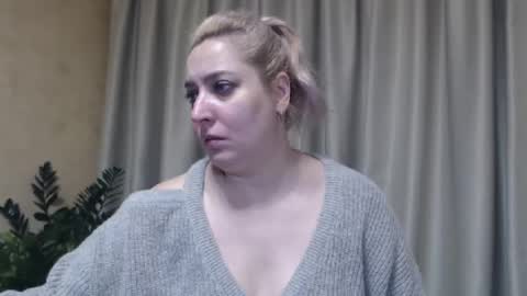 Iren online show from January 28, 7:00 am