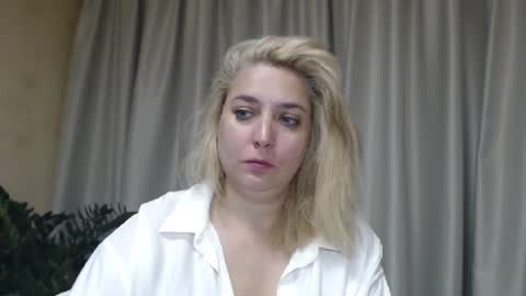 Iren online show from September 17, 5:42 am