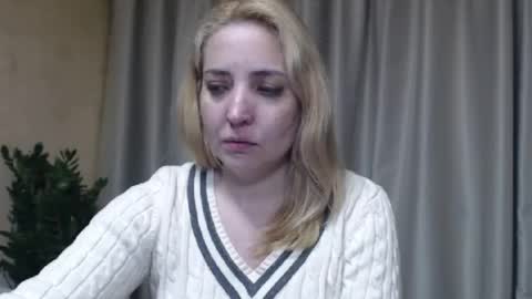 Mari online show from April 22, 4:08 pm