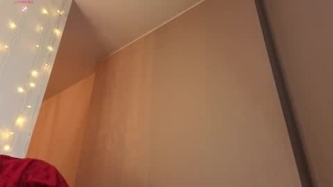 Yumi online show from January 10, 8:43 pm