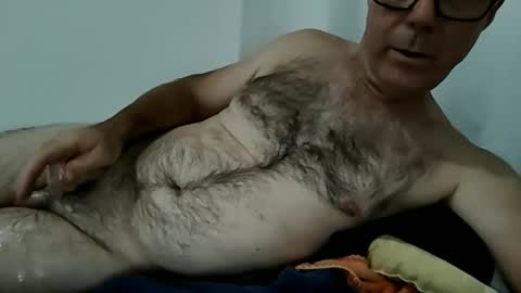 oiledcouple1 online show from April 13, 12:10 pm