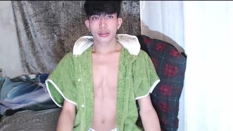 OISHI1II online show from December 9, 9:06 am