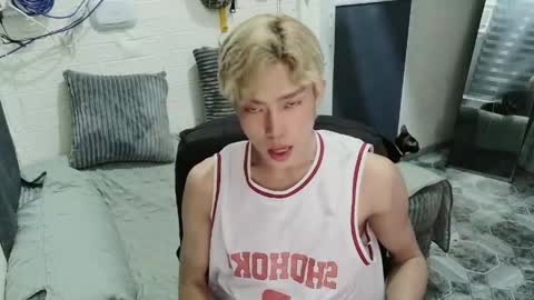 oishii online show from April 23, 6:43 pm