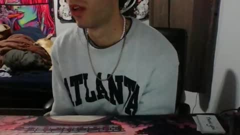 Cam0819 online show from February 20, 5:37 am