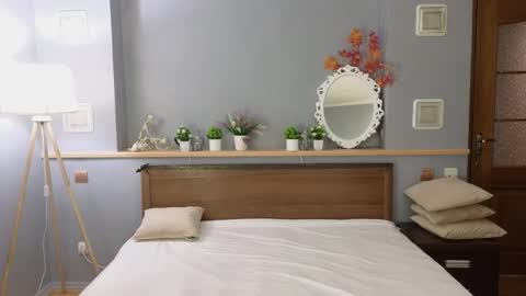 Ami online show from November 5, 1:33 pm