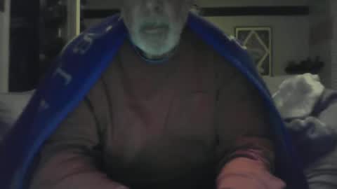 Snapshot of old_bald63 chatting on February 14, 9:28 am old_bald63 online show from February 14, 9:28 am