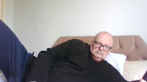 old_fkrr_ online show from April 18, 9:24 am