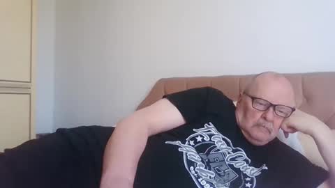 old_fkrr_ online show from April 23, 10:47 am