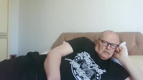 old_fkrr_ online show from April 24, 9:56 am