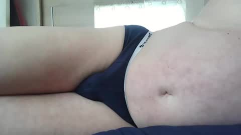 Snapshot of oldbisubmale chatting on October 25, 10:01 am bisubmale online show from October 25, 10:01 am