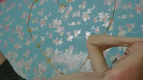 oldbuthorny62 online show from April 21, 6:52 am