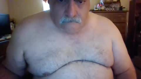 oldcockforyngladies online show from March 15, 1:50 pm