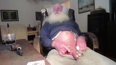 oldfucker9 online show from November 24, 2:22 am