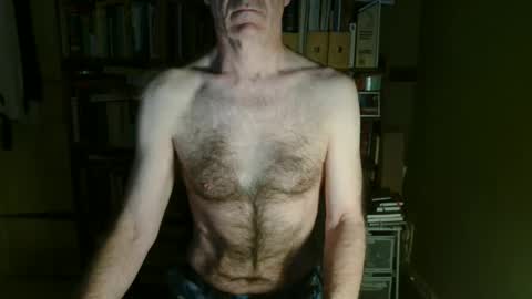 oldhairybastard online show from May 7, 3:45 am