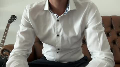 Snapshot of oldschoolgentleman1 chatting on June 20, 8:17 am oldschoolgentleman1 online show from June 20, 8:17 am