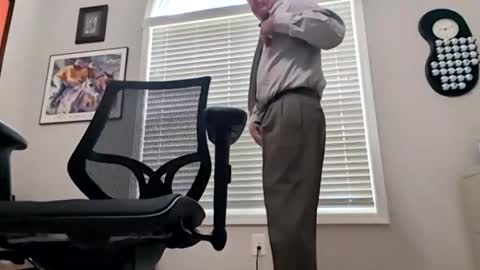 Snapshot of oldsubman chatting on May 7, 5:40 pm oldsubman online show from May 7, 5:40 pm