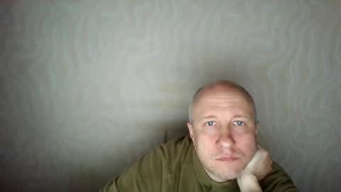 figaro online show from April 19, 8:35 am