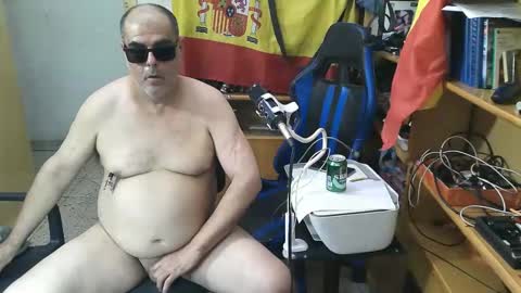 olegariooticario784770 online show from May 15, 10:06 pm