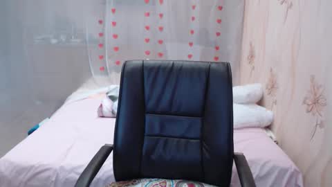 OlgaHottie online show from September 19, 10:10 pm