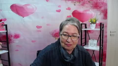 OlgaLuck online show from April 22, 5:54 am