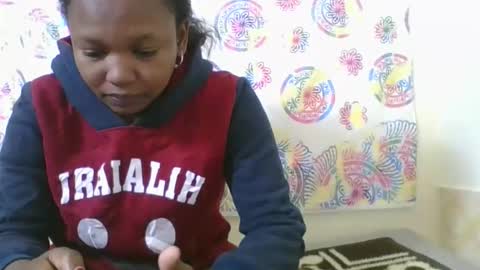 olgamariah203875 online show from April 23, 12:40 pm