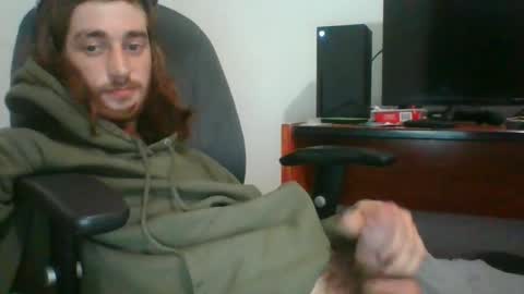 Snapshot of oliboy34 chatting on June 20, 1:09 am oliboy34 online show from June 20, 1:09 am