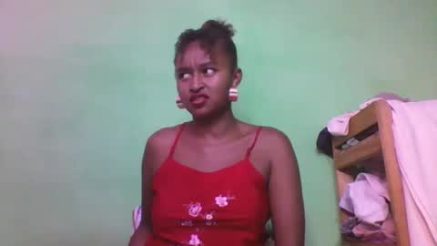 olinah610 online show from December 13, 7:53 pm