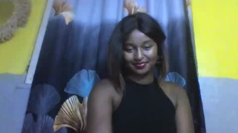 Snapshot of olinah610 chatting on January 11, 6:57 pm olinah610 online show from January 11, 6:57 pm