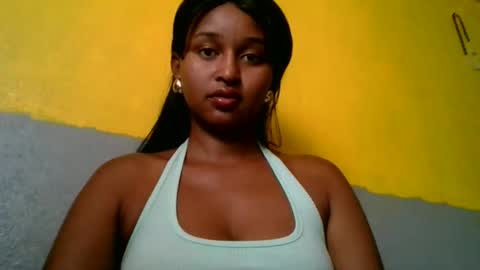 Snapshot of olinah610 chatting on March 2, 7:09 am olinah610 online show from March 2, 7:09 am