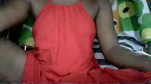 Snapshot of olinah610 chatting on March 29, 8:25 am olinah610 online show from March 29, 8:25 am