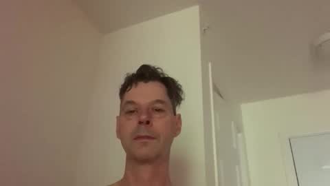 Snapshot of olipenis chatting on June 8, 10:37 am OliDick online show from June 8, 10:37 am