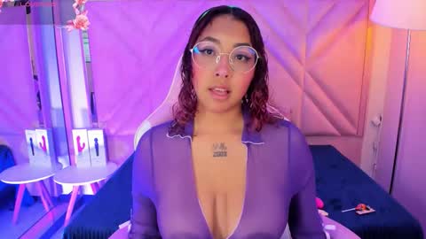 olive  online show from December 15, 4:06 am