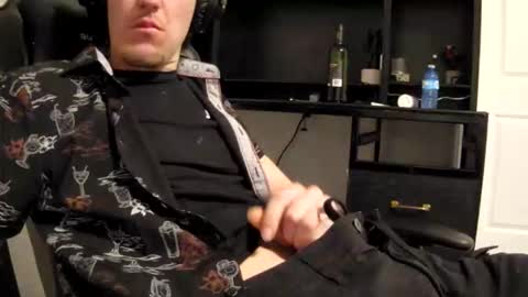 oliver4h5 online show from March 8, 8:51 am